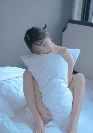 《金梅瓶》