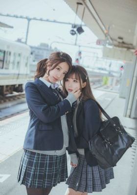 爱上女蒲团